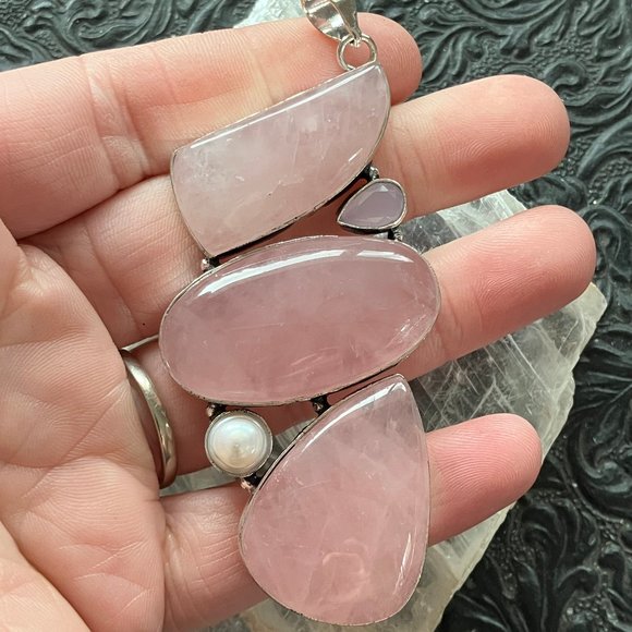 Large Pearl Chalcedony and Rose Quartz Crystal Stone Jewelry Pendant - Picture 1 of 8